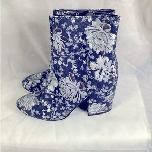 Merona women’s boots